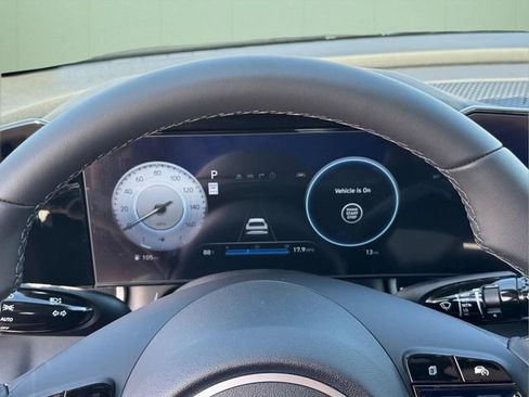 New 2026 Hyundai Elantra Limited FWD image 24