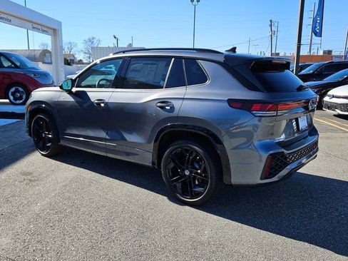 New 2026 Volkswagen Tiguan SE R-Line image 9