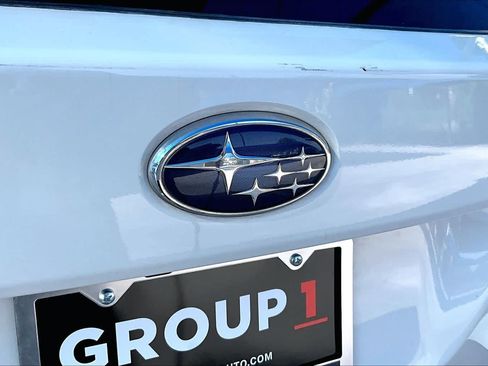Used 2017 Subaru Outback 2.5i Limited AWD/4WD image 31