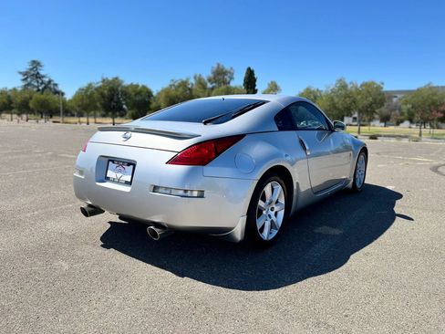 Used 2003 Nissan 350Z Touring w/ Aerodynamics Pkg RWD image 6