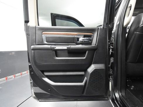 Used 2016 RAM 1500 Laramie w/ Convenience Group image 33