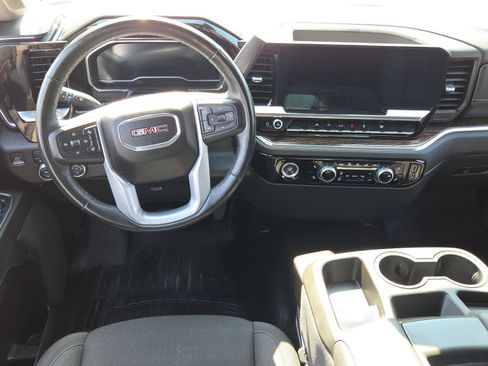 Used 2023 GMC Sierra 1500 Elevation AWD/4WD image 11
