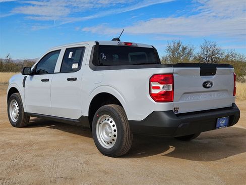 New 2026 Ford Maverick XL image 8