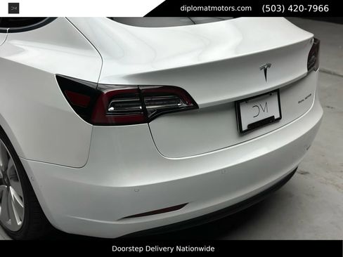Used 2020 Tesla Model 3 Long Range image 15