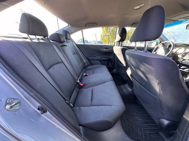 Used 2017 Honda Accord LX image 28