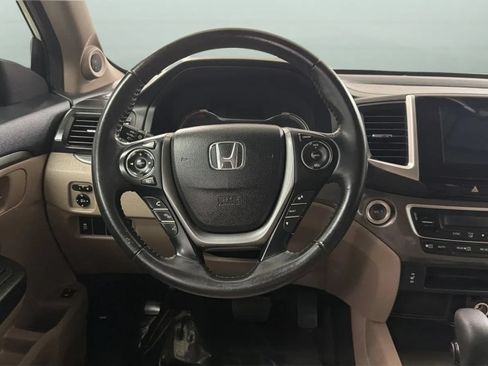 Used 2017 Honda Pilot EX-L image 10