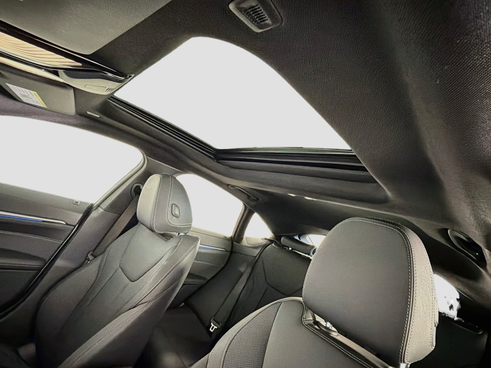 Certified 2024 BMW i4 eDrive35 w/ Convenience Package RWD image 23
