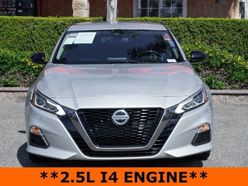 Used 2020 Nissan Altima 2.5 SR image 3