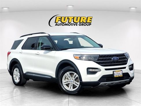 Certified 2023 Ford Explorer XLT w/ Equipment Group 202A image 1