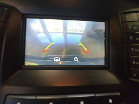 Used 2015 Ford Expedition XLT AWD/4WD image 22