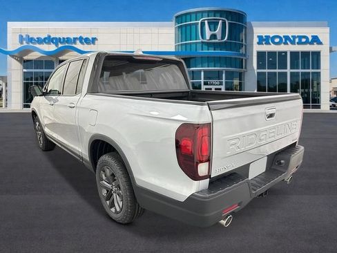 New 2026 Honda Ridgeline Sport image 5