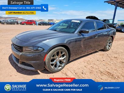 Used 2017 Dodge Charger SXT w/ Rallye Group