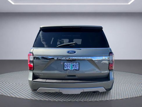 Used 2019 Ford Expedition Limited w/ Equipment Group 302A AWD/4WD image 5