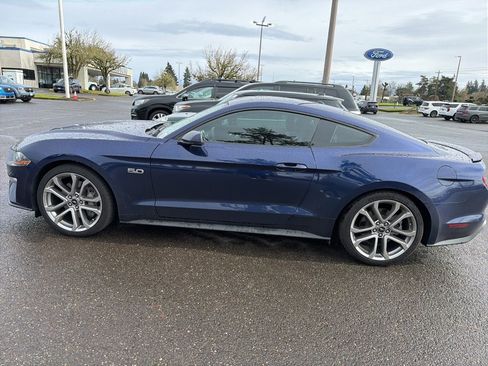 Used 2018 Ford Mustang GT Premium image 2