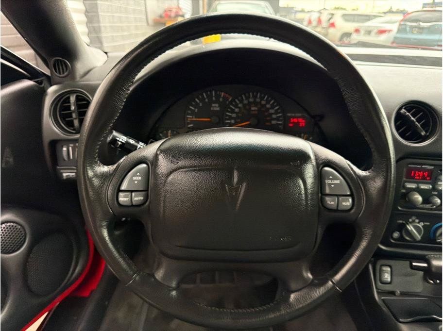Used 2001 Pontiac Firebird Convertible RWD image 15