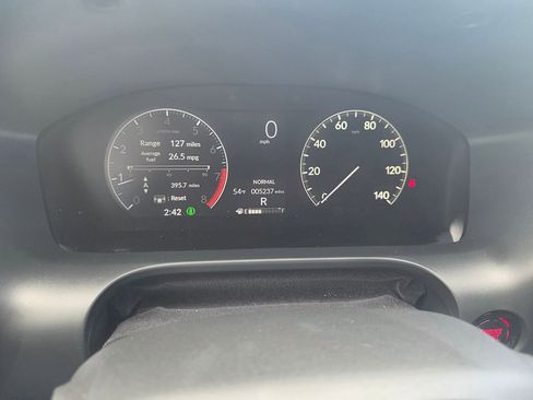 Certified 2025 Honda HR-V Sport image 16