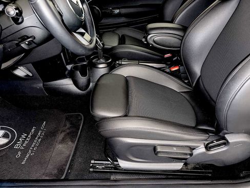 Certified 2024 MINI Cooper S image 10