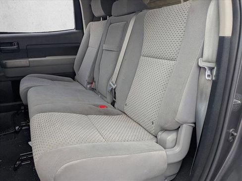 Used 2013 Toyota Tundra w/ SR5 Pkg image 14