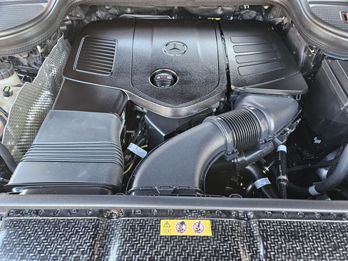 Certified 2026 Mercedes-Benz GLE 350 4MATIC image 32