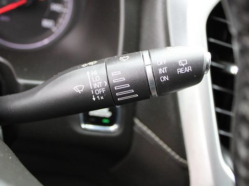 Used 2019 GMC Acadia SLE w/ Driver Alert Package I image 95