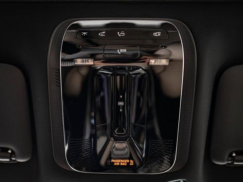 New 2026 Mercedes-Benz C 300 4MATIC Sedan image 40