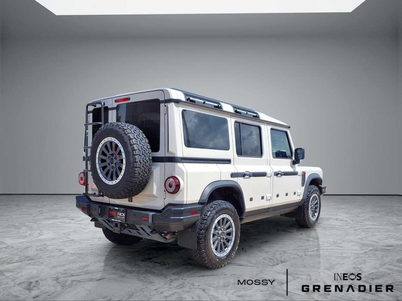 Used 2025 INEOS Grenadier Station Wagon AWD/4WD image 7