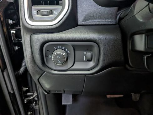 Used 2026 RAM 2500 Big Horn AWD/4WD image 19