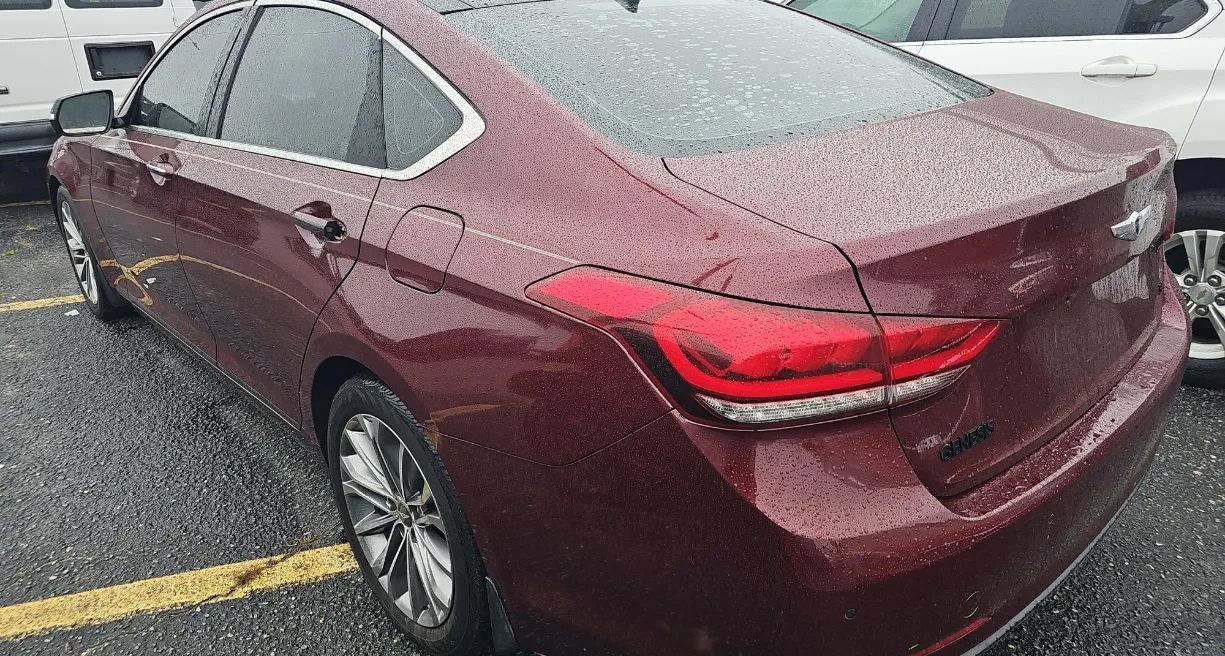Used 2015 Hyundai Genesis 3.8 w/ Option Group 03 RWD image 4