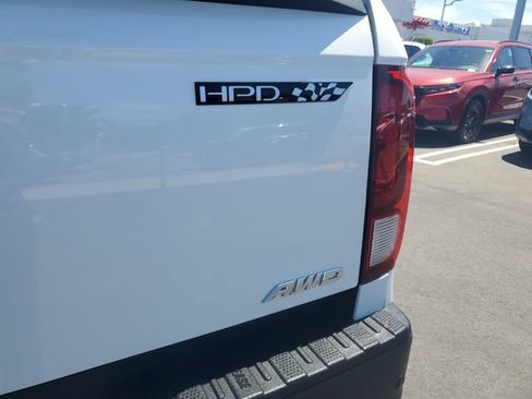 Certified 2021 Honda Ridgeline Black Edition image 8