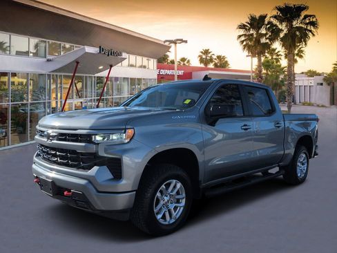 Used 2025 Chevrolet Silverado 1500 RST w/ Protection Package RWD image 7