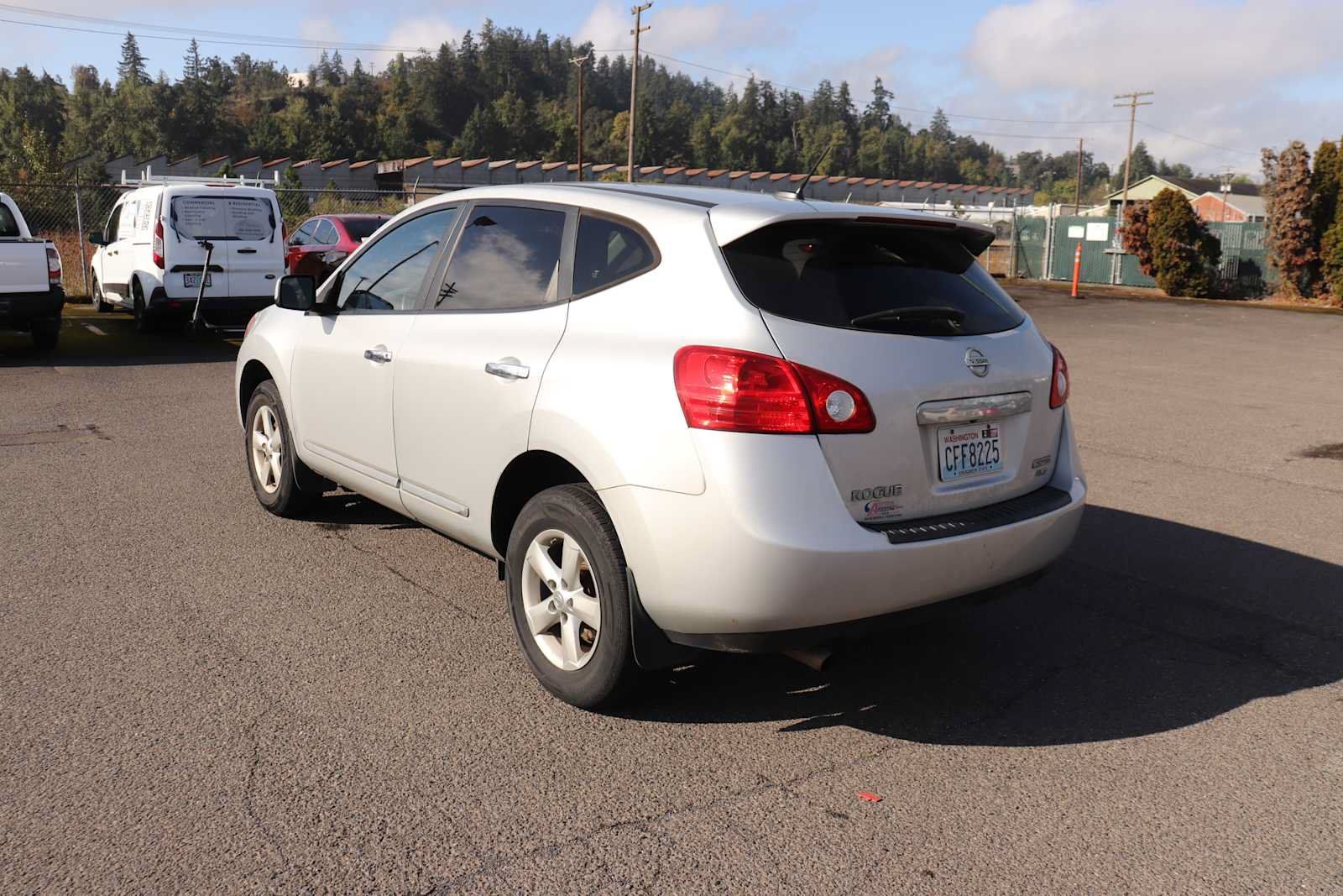 Used 2013 Nissan Rogue S w/ Special Edition Pkg AWD/4WD image 7