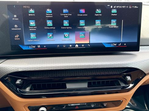 New 2026 BMW 330i Sedan w/ Convenience Package RWD image 30