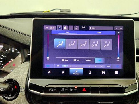 Used 2022 Jeep Compass Latitude w/ Sun and Sound Group AWD/4WD image 20