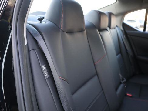 Used 2025 Nissan Sentra SR w/ SR Premium Package image 44