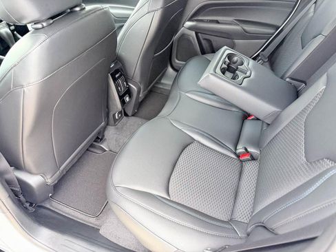 New 2026 Jeep Compass Latitude image 11