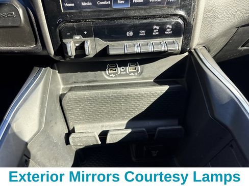 Used 2022 RAM 2500 Laramie AWD/4WD image 22