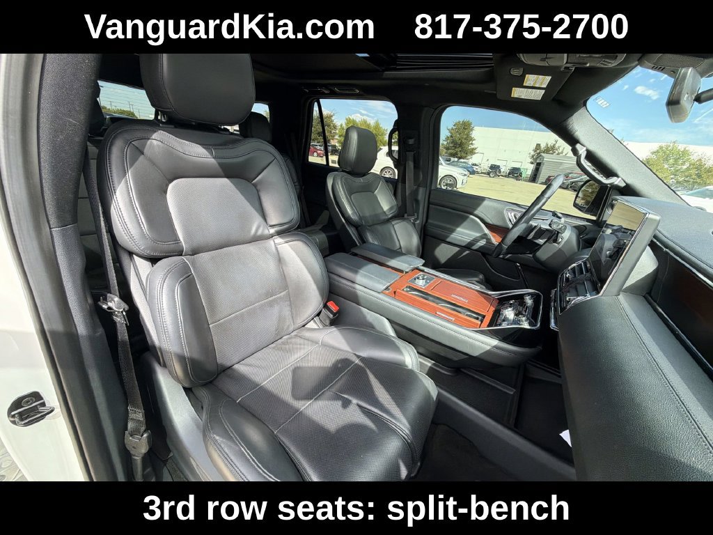 Used 2022 Lincoln Navigator 4WD image 30