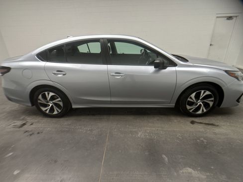 Used 2023 Subaru Legacy image 9