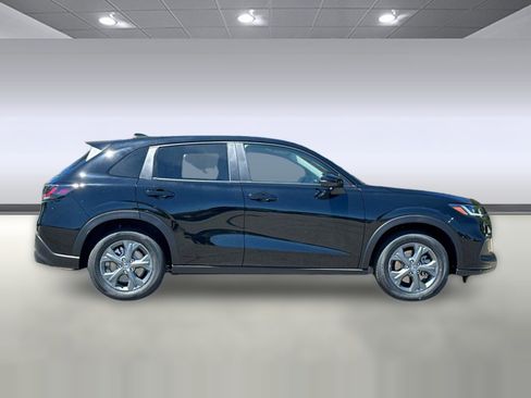 New 2026 Honda HR-V LX image 7