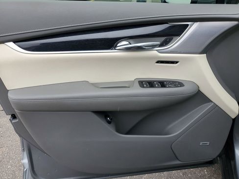 Certified 2024 Cadillac XT6 Premium Luxury w/ LPO, Floor Liner Package image 20