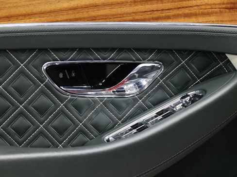 Used 2022 Bentley Continental GT Speed AWD/4WD image 14