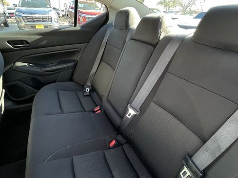 Used 2024 Nissan Altima 2.5 SV image 23