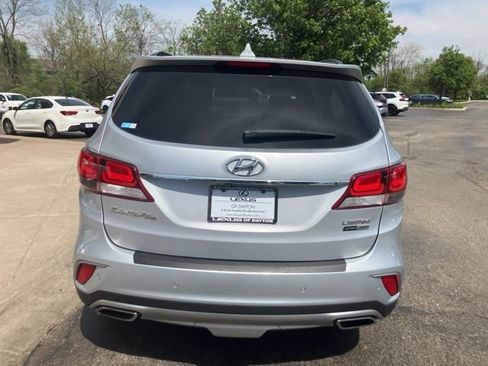 Used 2018 Hyundai Santa Fe Limited image 4