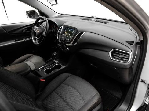 Used 2019 Chevrolet Equinox LT image 21