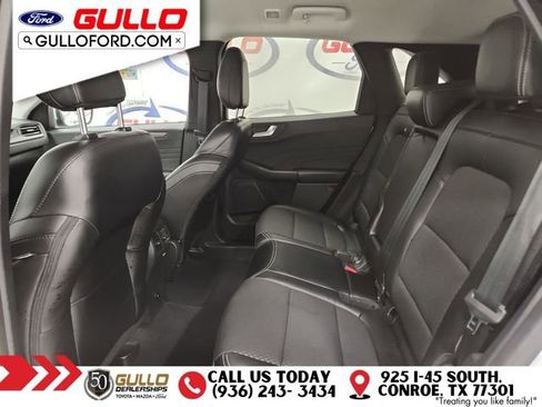 Used 2023 Ford Escape SE image 14