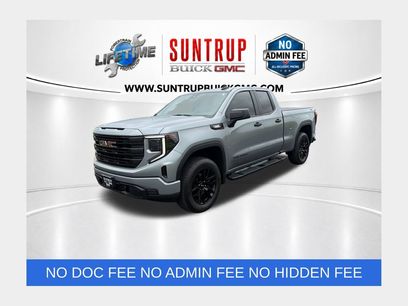 Used 2025 GMC Sierra 1500 Pro w/ Graphite Edition