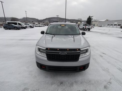 Used 2022 Ford Maverick XLT w/ Equipment Group 300A Standard image 2