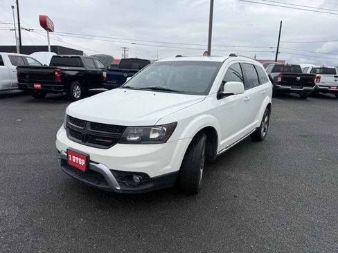 Used 2016 Dodge Journey Crossroad AWD/4WD image 3