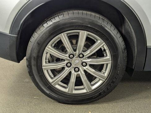 Used 2020 Cadillac XT4 Premium Luxury image 13