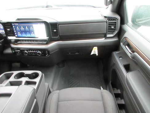 Certified 2022 Chevrolet Silverado 1500 RST AWD/4WD image 19